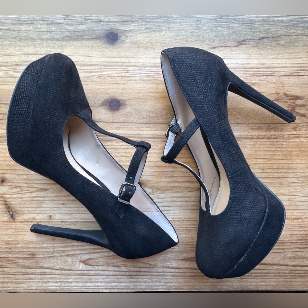 GIANNI BINI Black Platform Heels
